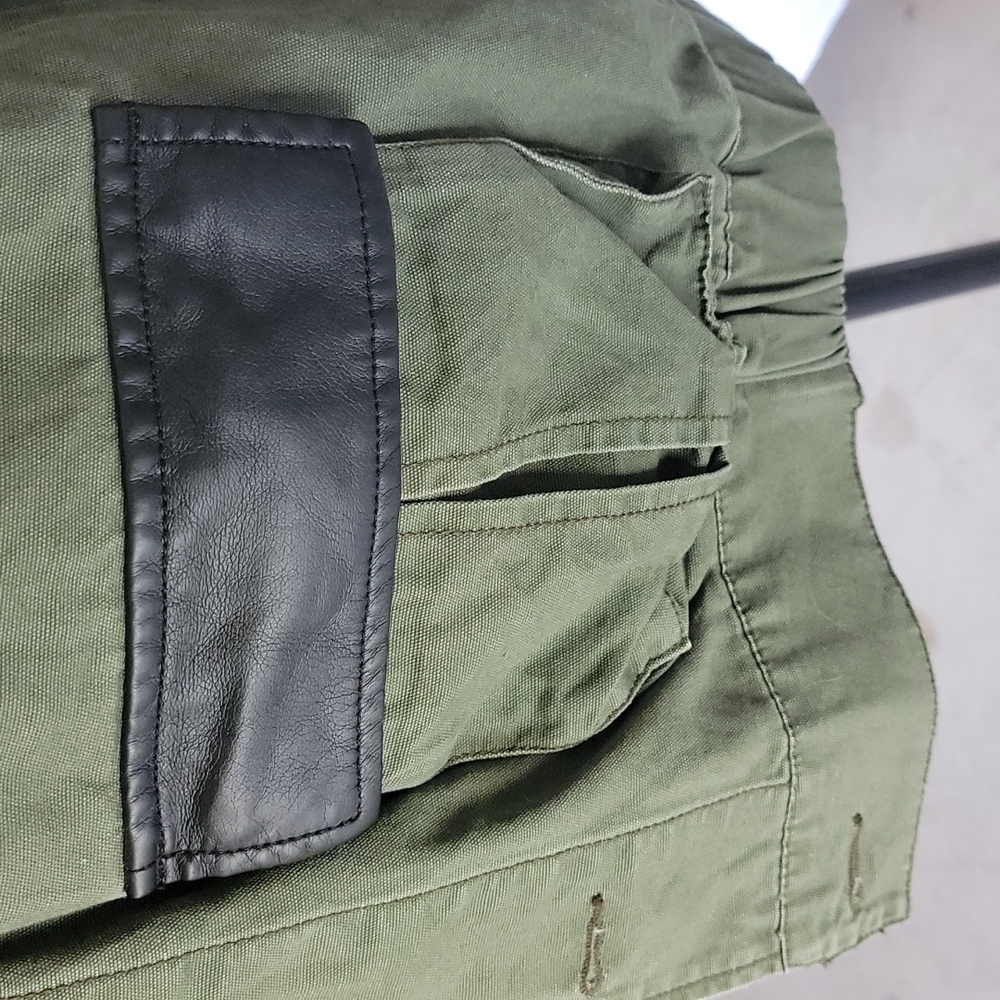 BDG Utility Jacket - Picture 2 of 14
